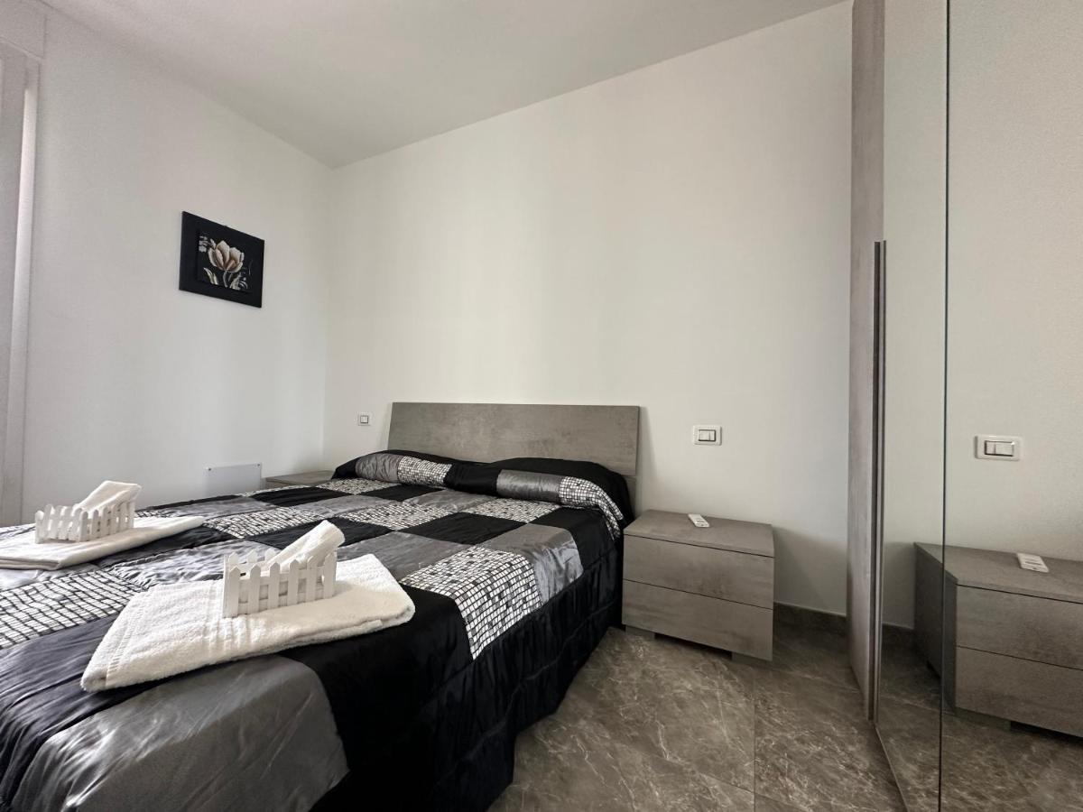 Apartment Desire *